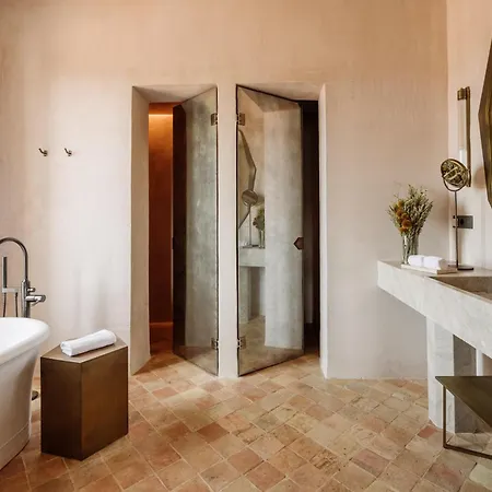Hotel Vestige Son Vell 5*